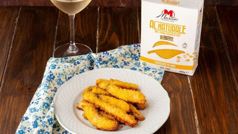 Breaded swordfish sticks with corn couscous