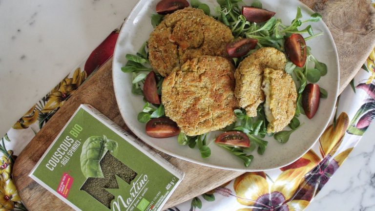 Chickpea and spinach couscous burgers