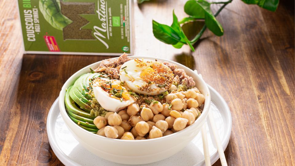 Couscous poke with chickpeas and avocado