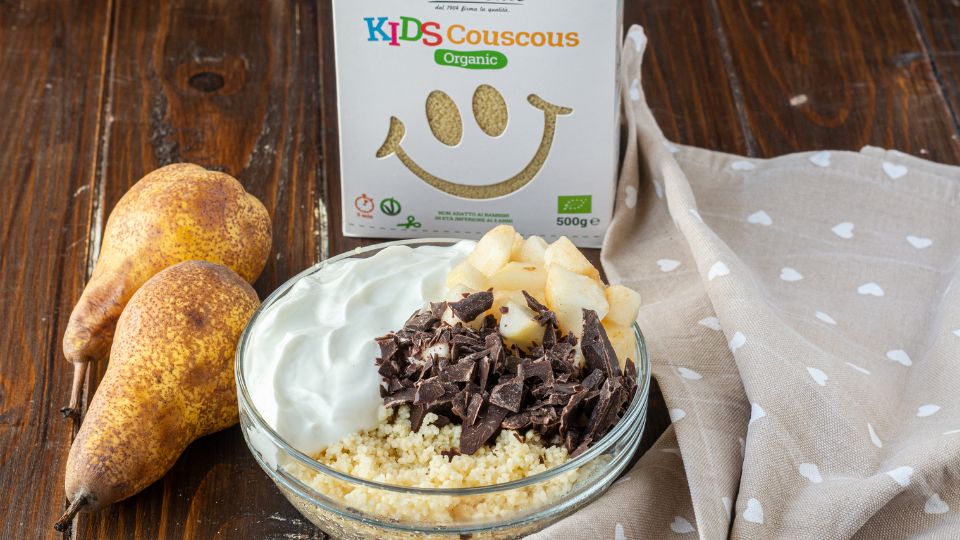 Sweet couscous poke with Greek yogurt