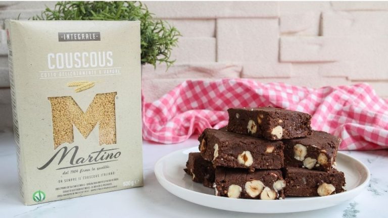 Chocolate fudge with whole wheat couscous and hazelnuts