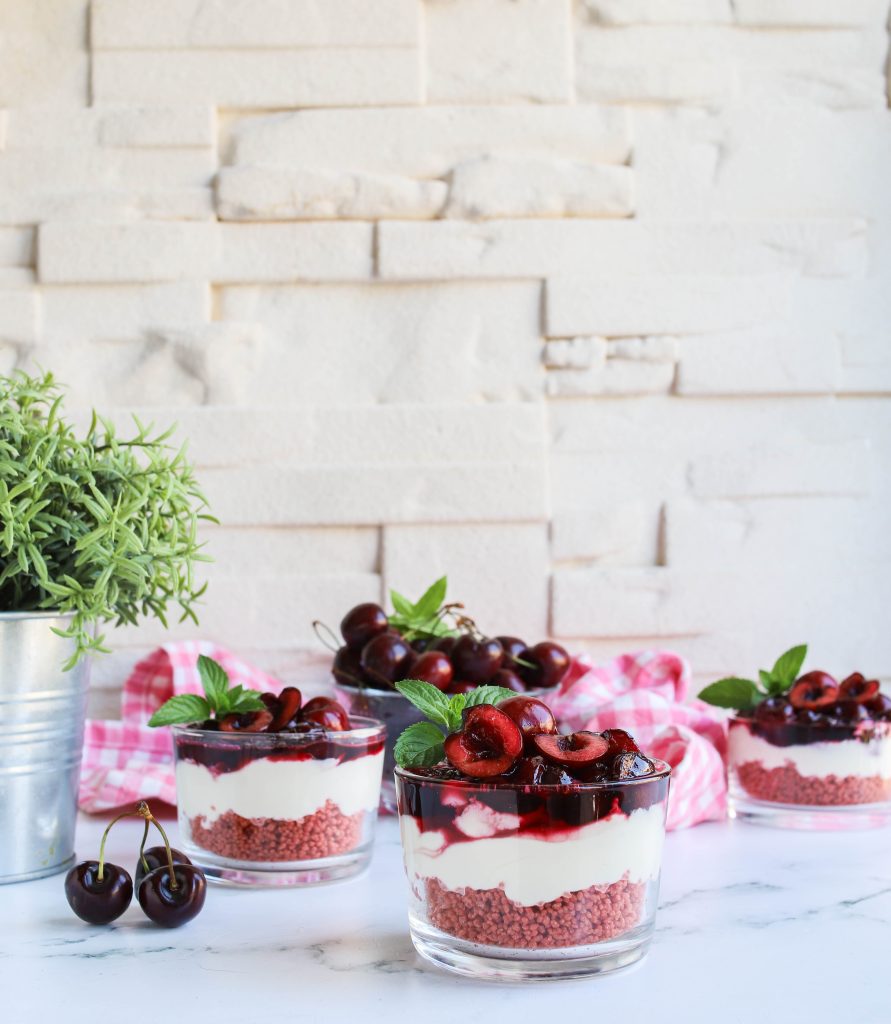 Beet couscous with mascarpone and cherries