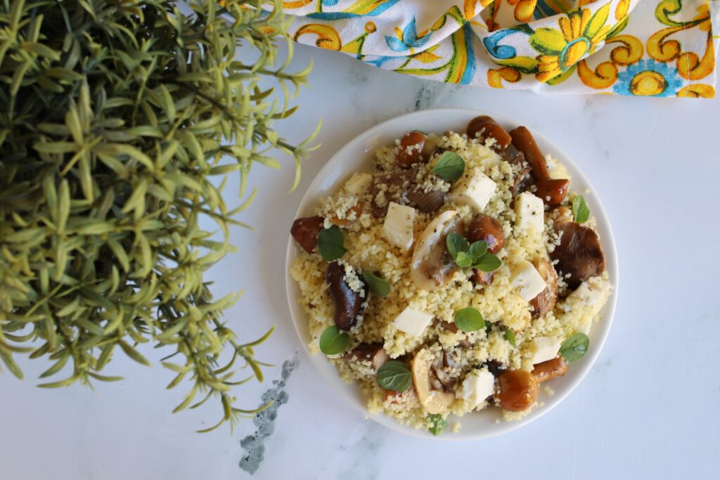 COUSCOUS CON FUNGHI E MOZZARELLA
